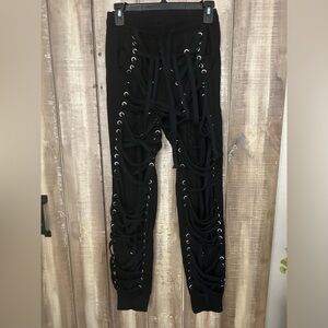 Tied front joggers, M